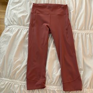 Pink cropped lululemon leggings - size 6